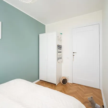 Meduza Prostywynajem Pola *